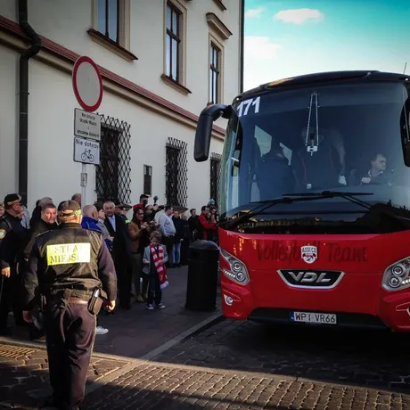 Asseco Resovia Mistrzem Polski. Feta na rynku - fot 18