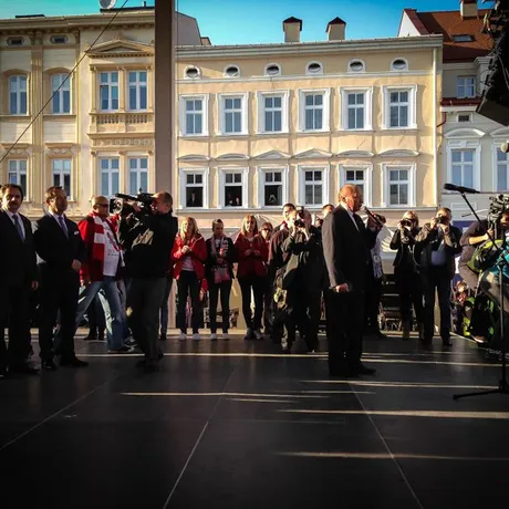 Asseco Resovia Mistrzem Polski. Feta na rynku - fot 7