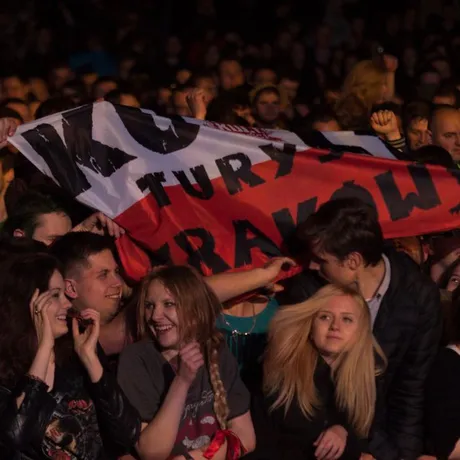 XXII Rzeszowskie Juwenalia: Koncert  Happysad i Kult - fot 34