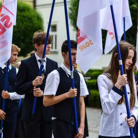 Boże Ciało. Procesja ulicami Rzeszowa - fot 40