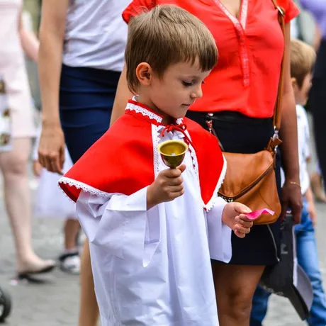 Boże Ciało. Procesja ulicami Rzeszowa - fot 24