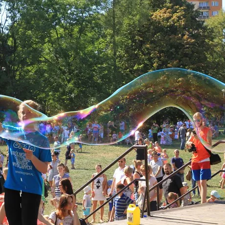 Ogólnopolski Festiwal Baniek Mydlanych - fot 10