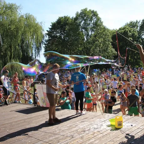Ogólnopolski Festiwal Baniek Mydlanych - fot 4