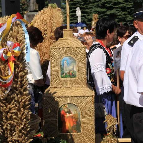 Dożynki diecezjalne w katedrze rzeszowskiej  - fot 42