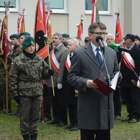 Odsłonięcie pomnika smoleńskiego - fot 19