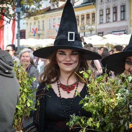 XXIII Rzeszowskie Juwenalia: Korowód na Rynku - fot 7