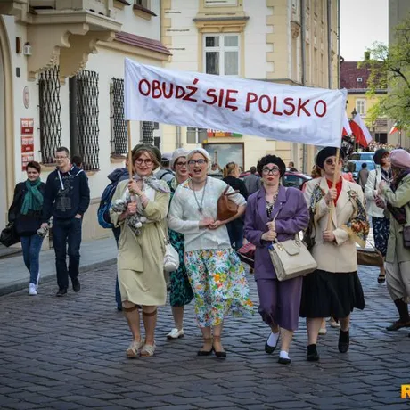 XXIII Rzeszowskie Juwenalia: Korowód na Rynku - fot 26
