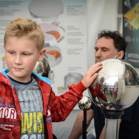 7. Dzień Odkrywców. Interaktywny Piknik Wiedzy - fot 56