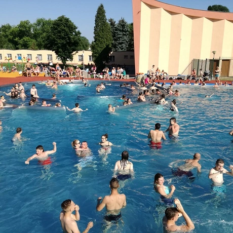 Zmodernizowane baseny ROSiR - fot 15