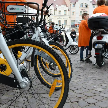 Prezentacja nowych rowerów i skuterów miejskich - fot 9