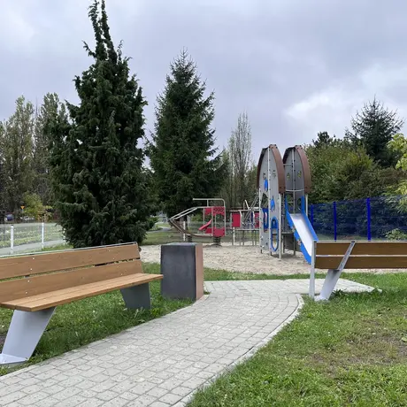 Ogród kieszonkowy przy ul. Kurpiowskiej - fot 13