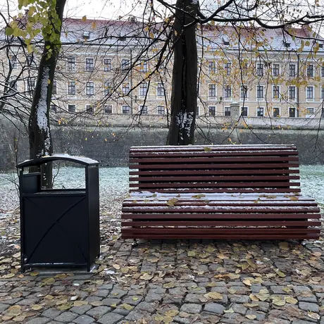 Nowe ławki na al. Lubomirskich - fot 8