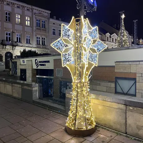 Rzeszów rozbłysnął świątecznie... - fot 7