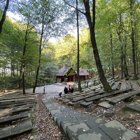 Cudowne źródełko "Studzianka" w Przylasku w Hermanowej - fot 1