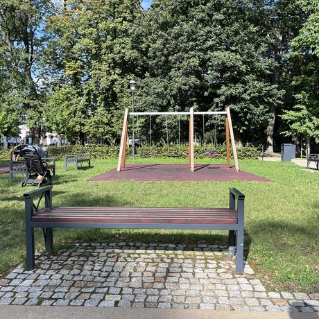 Plac zabaw w Ogrodzie Miejskim im. Solidarności w Rzeszowie - fot 8