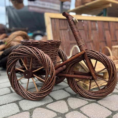 Podkarpacki Bazarek w Parku Papieskim - fot 17
