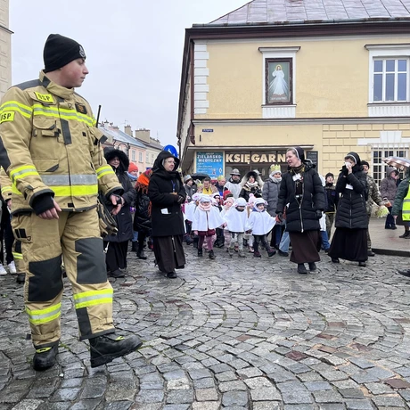 Orszak Trzech Króli na ulicach Rzeszowa 2024 - fot 14