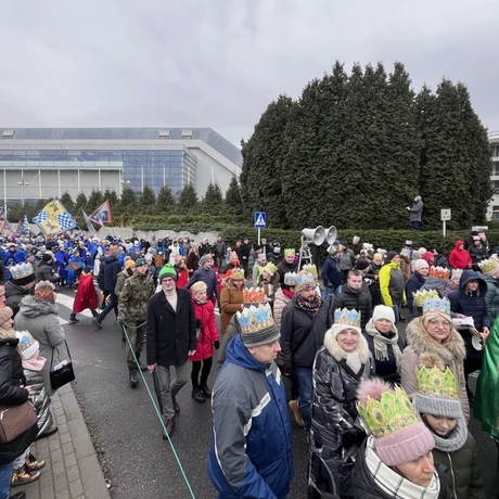 Orszak Trzech Króli na ulicach Rzeszowa 2024 - fot 27