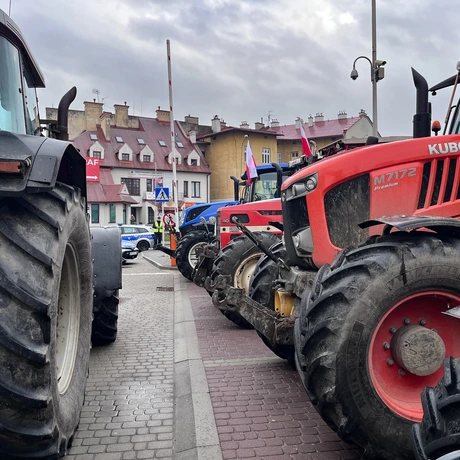 Protest rolników przed Urzędem Wojewódzkim w Rzeszowie - fot 18
