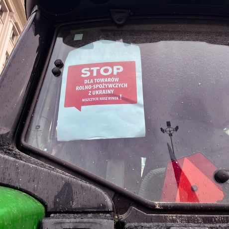 Protest rolników przed Urzędem Wojewódzkim w Rzeszowie - fot 9