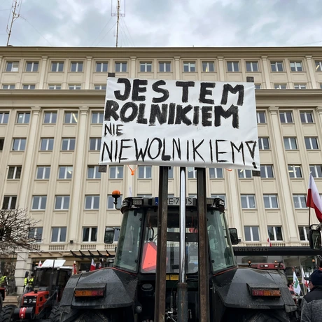 Protest rolników przed Urzędem Wojewódzkim w Rzeszowie - fot 23