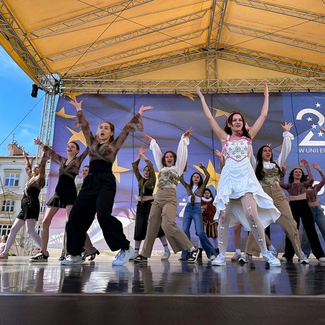 20 lat Polski w Unii Europejskiej na rzeszowskim Rynku - fot 43