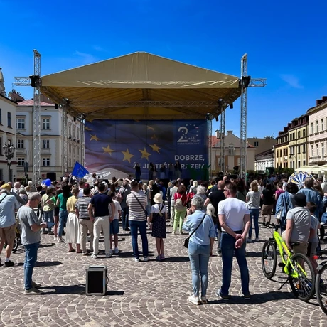 20 lat Polski w Unii Europejskiej na rzeszowskim Rynku - fot 36