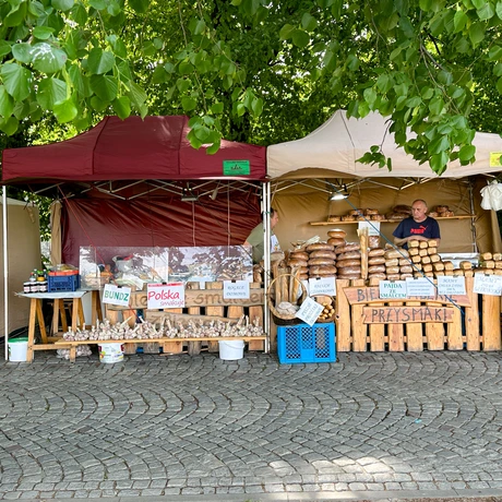 Jarmark Rękodzieła i Produktów Regionalnych - fot 16