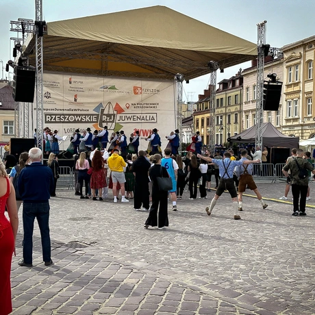 Rzeszów - 29. Rzeszowskie Juwenalia. Studencki korowód - fot 34