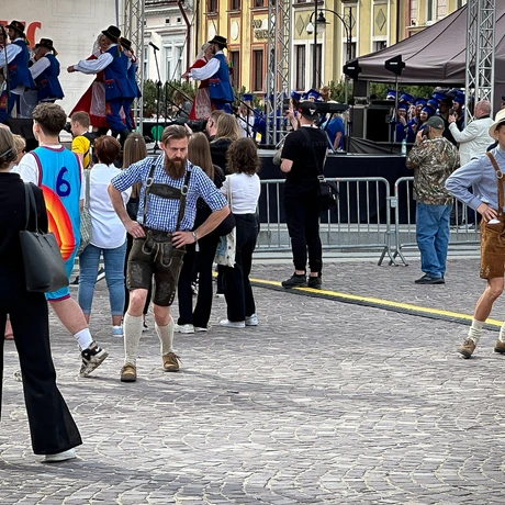Rzeszów - 29. Rzeszowskie Juwenalia. Studencki korowód - fot 37