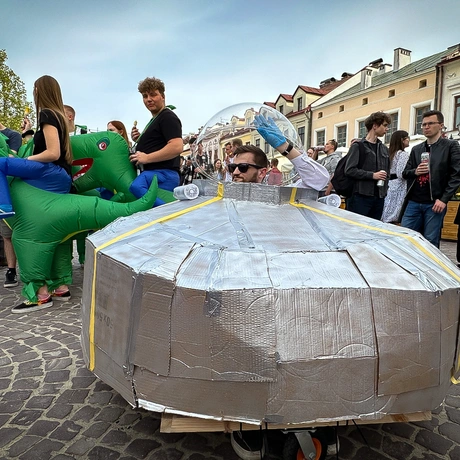 Rzeszów - 29. Rzeszowskie Juwenalia. Studencki korowód - fot 59