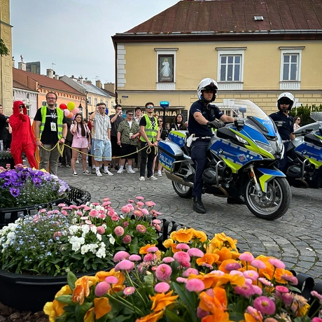 Rzeszów - 29. Rzeszowskie Juwenalia. Studencki korowód - fot 72