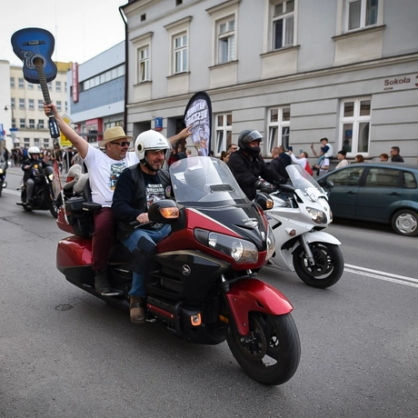 Rzeszów - 29. Rzeszowskie Juwenalia. Studencki korowód - fot 24