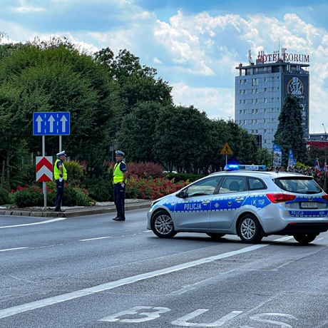 Rzeszów - Defilada wojskowa w centrum Rzeszowa [ZDJĘCIA] - fot 47
