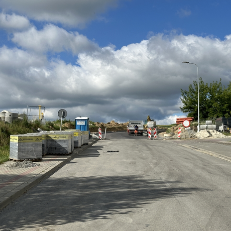 Rzeszów - Budowa dróg łączących ul. Wołyńską z ul. Potokową – Etap I (czerwiec 2024) - fot 17