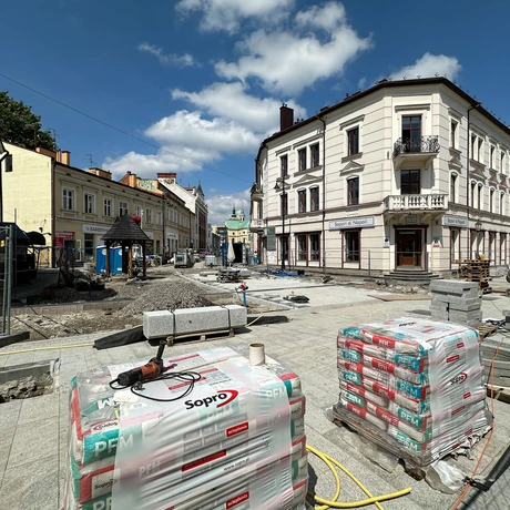 Rzeszów - Przebudowa ul. Grunwaldzkiej zbliża się do końca [Lipiec 2024] - fot 12