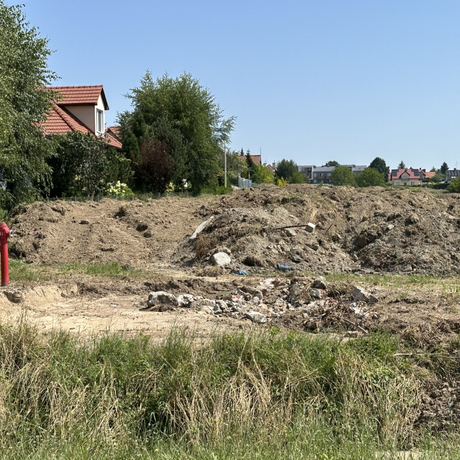 Rzeszów - Pierwsze prace na budowie drogi, która połączy ulice Krzyżanowskiego i Wieniawskiego [lipiec 2024] - fot 13
