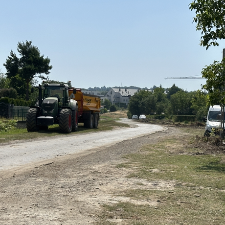 Rzeszów - Pierwsze prace na budowie drogi, która połączy ulice Krzyżanowskiego i Wieniawskiego [lipiec 2024] - fot 14