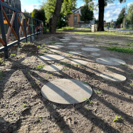 Rzeszów - Budowa strefy wypoczynku i rekreacji na osiedlu Staromieście [lipiec 2024] - fot 12