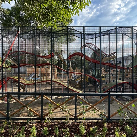 Rzeszów - Budowa strefy wypoczynku i rekreacji na osiedlu Staromieście [lipiec 2024] - fot 10