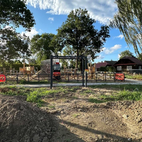 Rzeszów - Budowa strefy wypoczynku i rekreacji na osiedlu Staromieście [lipiec 2024] - fot 2