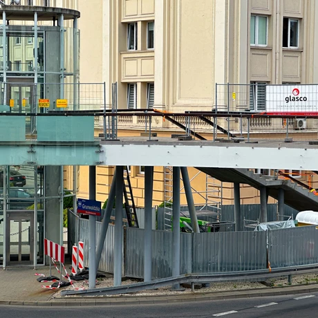 Rzeszów - Remont kładki im. Wielkiej Orkiestry Świątecznej Pomocy - fot 15