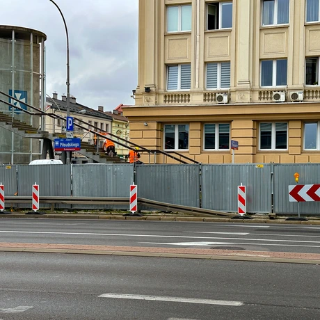 Rzeszów - Remont kładki im. Wielkiej Orkiestry Świątecznej Pomocy - fot 11