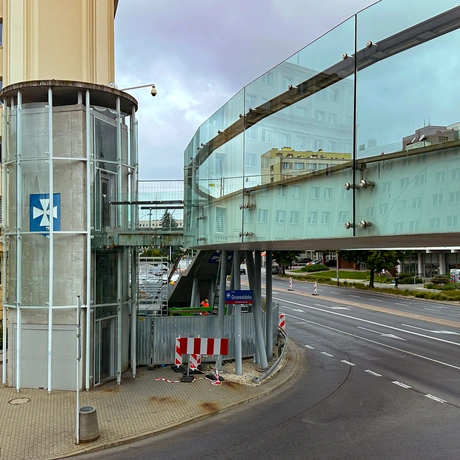 Rzeszów - Remont kładki im. Wielkiej Orkiestry Świątecznej Pomocy - fot 2