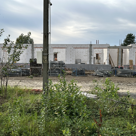 Rzeszów - Budowa żłobka przy ul. Jachowicza na osiedlu Drabinianka [Sierpień 2024] - fot 11