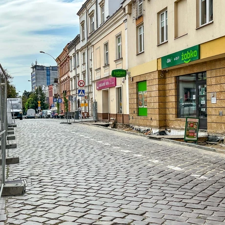 Rzeszów - Przebudowa chodnika przy ul. Matejki i Słowackiego - fot 6