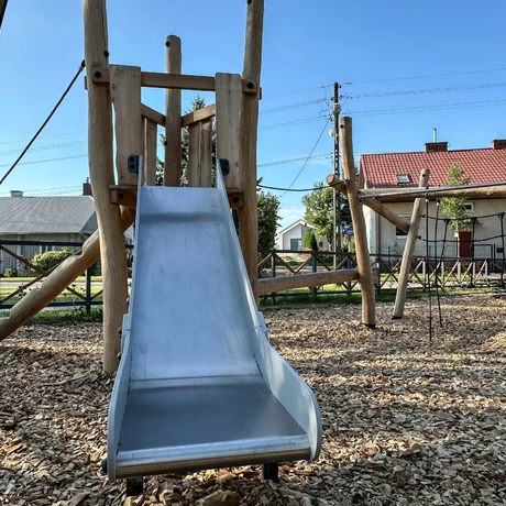 Rzeszów - Nowy teren rekreacyjny z placem zabaw na osiedlu Staromieście - fot 28