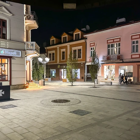 Rzeszów - Nowa ul. Grunwaldzka po zmroku - fot 20