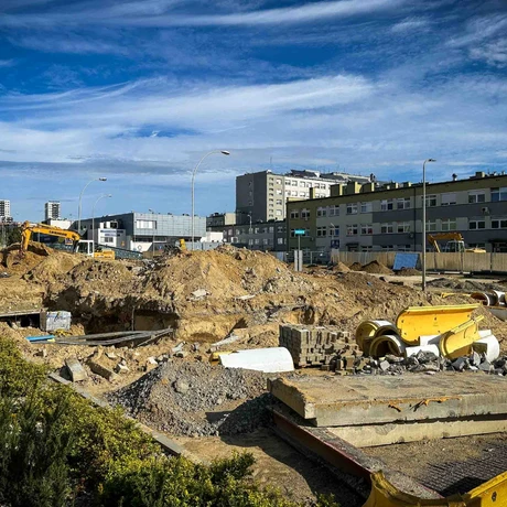 Rzeszów - Budowa lądowiska dla helikopterów wraz z parkingiem przy szpitalu na ul. Lwowskiej - Etap I [październik 2024] - fot 1