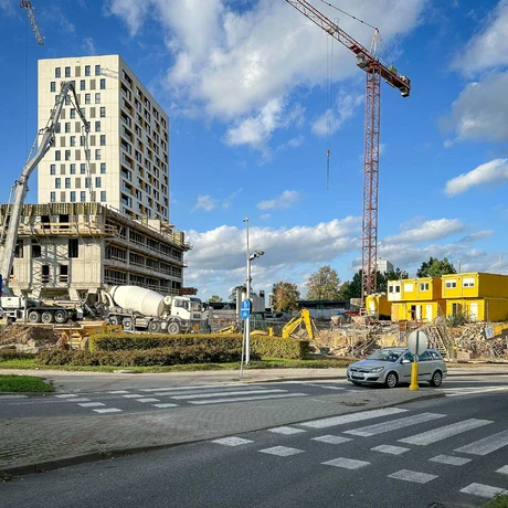 Rzeszów - II etap budowy kompleksu KrakoVska w Rzeszowie [październik 2024] - fot 7